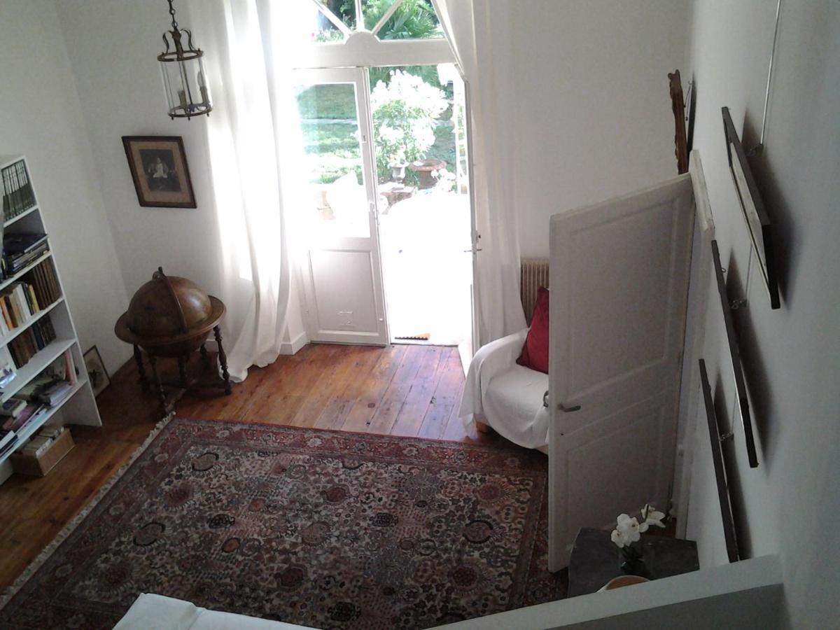 Bed and Breakfast L'Ecrin Villeneuve-sur-Lot Exterior foto
